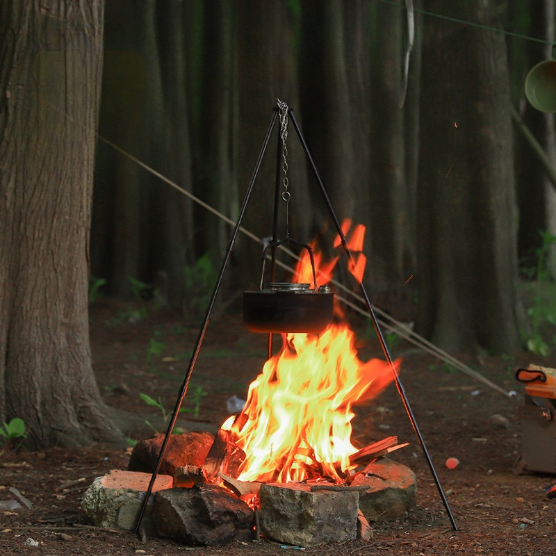 حامل ثلاثي القوائم محمول للطهي - مراجعة Camping Cooking Pot Tripod وسعره